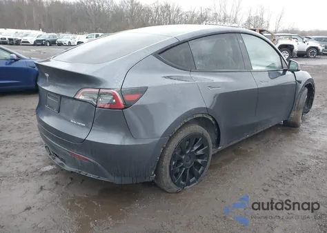 2023 Tesla Model Y Awd/Long Range Dual Motor All-Wheel Drive from USA, damaged, VIN 7SAYGDEE3PF754504